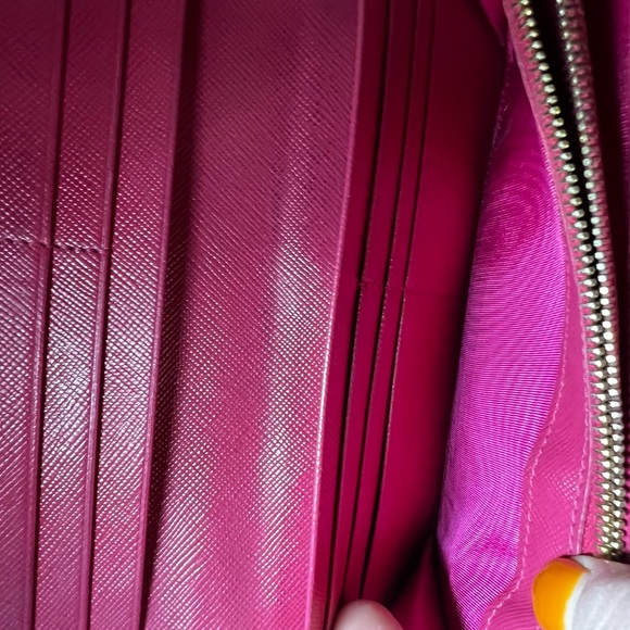 Prada Saffiano Leather Bow Wallet Pink - Picture 6 of 16